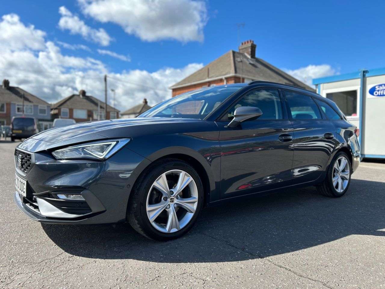 A 2020 SEAT LEON 1.5 TSI EVO FR ESTATE 5dr PETROL MANUAL LOW MILEAGE EXAMPLE, 2 SERVICES A 2020 SEAT LEON 1.5 TSI EVO FR ESTATE 5dr PETROL MANUAL LOW MILEAGE EXAMPLE, 2 SERVICES