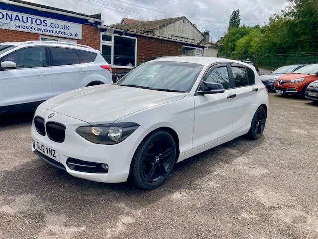 A 2012 BMW 1 SERIES 1.6 116i SPORT HATCHBACK 5dr PETROL MANUAL (s/s) (136 ps) PLEASE READ DESCR A 2012 BMW 1 SERIES 1.6 116i SPORT HATCHBACK 5dr PETROL MANUAL (s/s) (136 ps) PLEASE READ DESCR