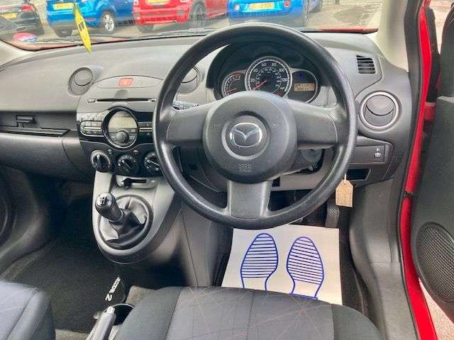 2012 MAZDA MAZDA2 2012 MAZDA MAZDA2