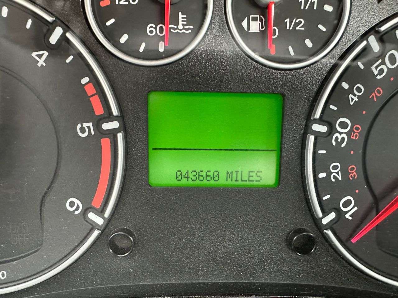 A 2007 FORD FIESTA 1.4 TD ZETEC CLIMATE HATCHBACK 5dr DIESEL MANUAL (119 g/km, 67 bhp) LOW MIL A 2007 FORD FIESTA 1.4 TD ZETEC CLIMATE HATCHBACK 5dr DIESEL MANUAL (119 g/km, 67 bhp) LOW MIL