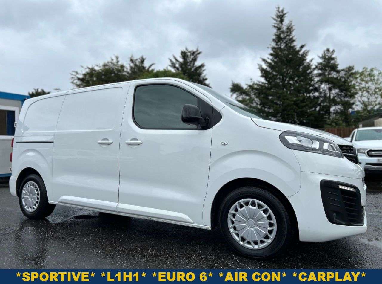 A 2021 VAUXHALL VIVARO 1.5D Turbo 2700 SPORTIVE P/V 6dr L1H1 FINE EXAMPLE, 2 SERVICES A 2021 VAUXHALL VIVARO 1.5D Turbo 2700 SPORTIVE P/V 6dr L1H1 FINE EXAMPLE, 2 SERVICES