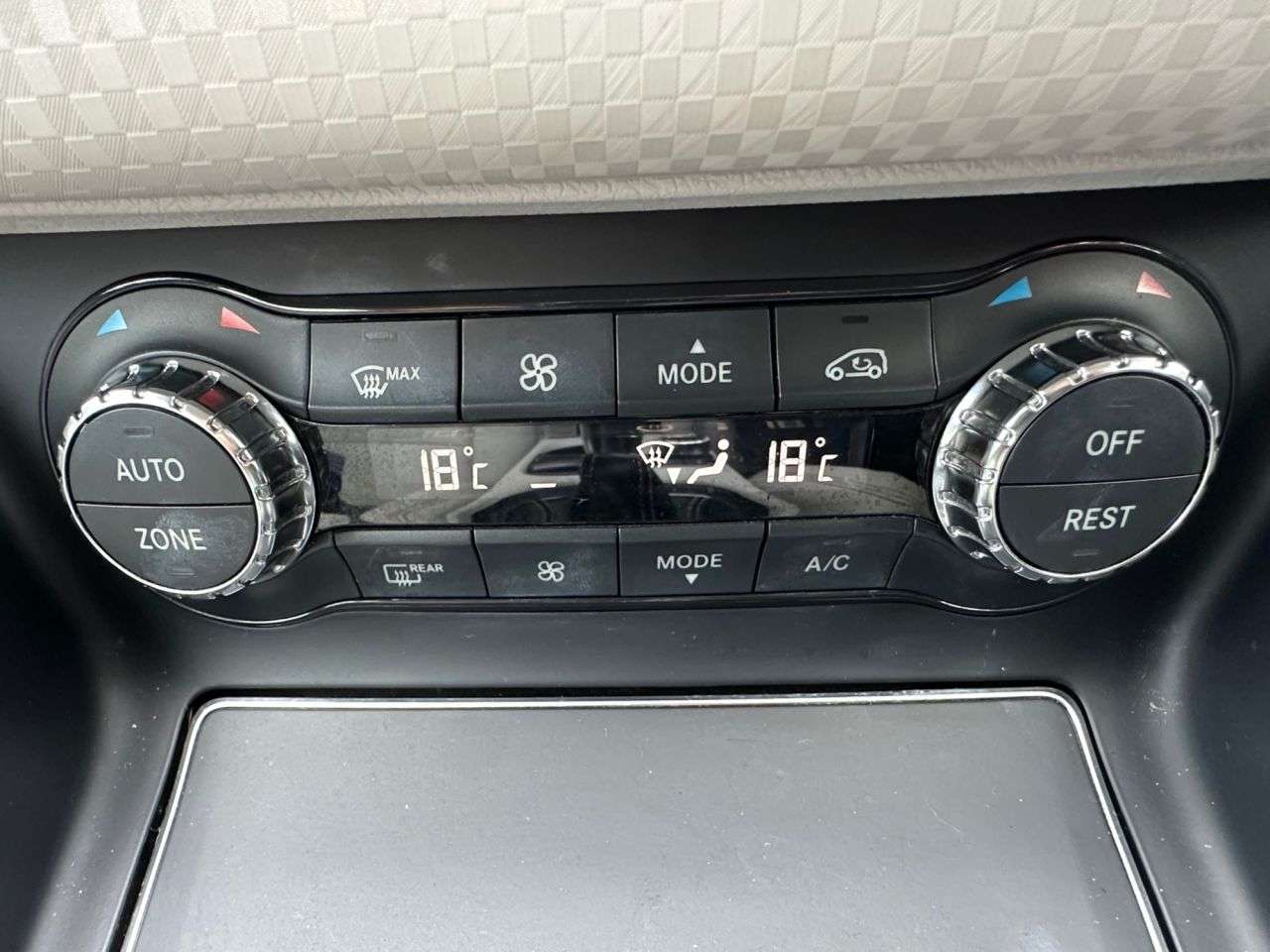 2016 MERCEDES-BENZ A-CLASS 2016 MERCEDES-BENZ A-CLASS