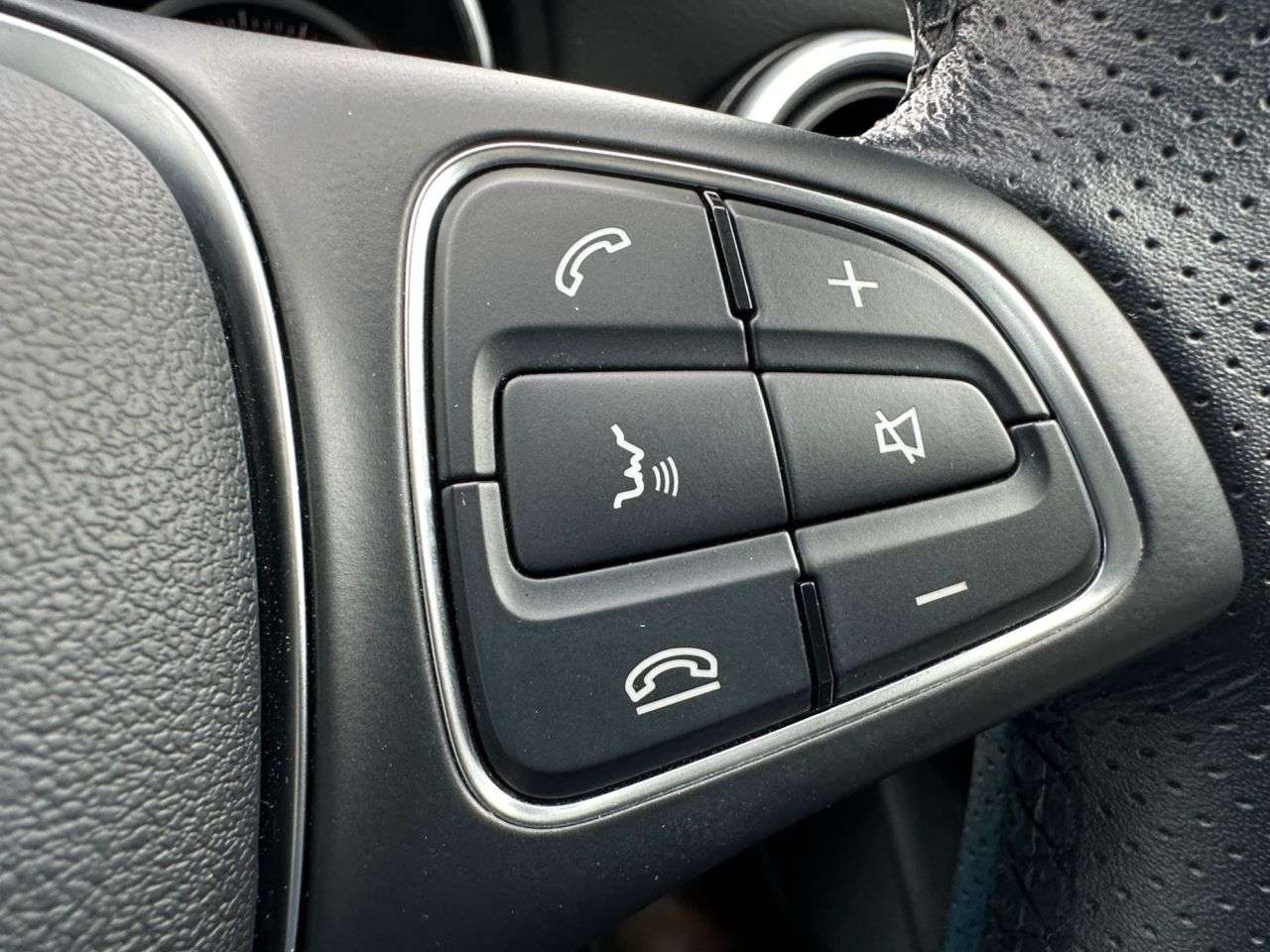 2016 MERCEDES-BENZ A-CLASS 2016 MERCEDES-BENZ A-CLASS