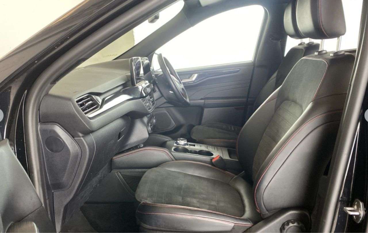 2022 FORD KUGA 2022 FORD KUGA