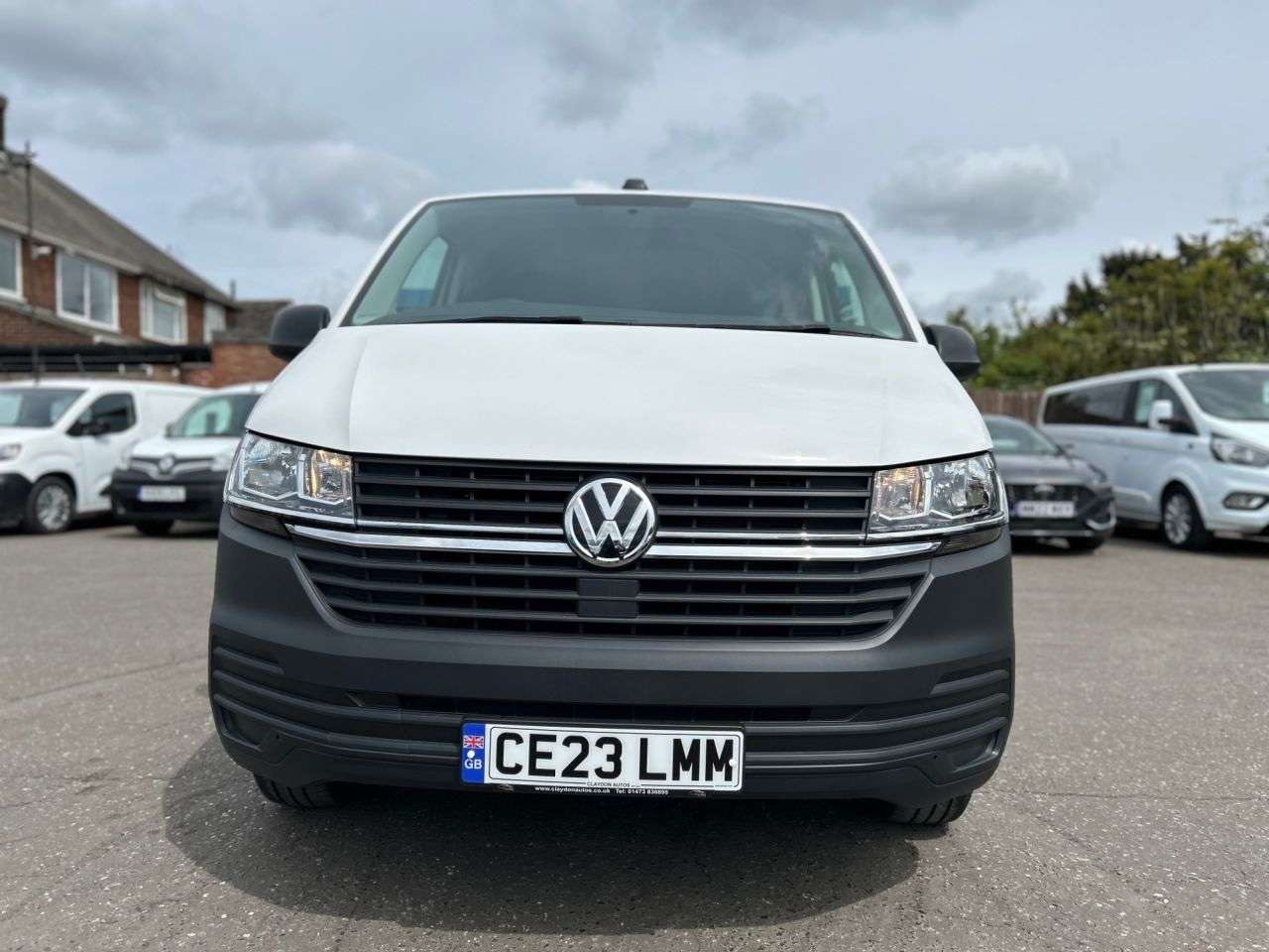 A 2023 VOLKSWAGEN TRANSPORTER 2.0TDI T28 STARTLINE P/V 5dr FWD SWB ONE OWNER, SERVICE HISTORY A 2023 VOLKSWAGEN TRANSPORTER 2.0TDI T28 STARTLINE P/V 5dr FWD SWB ONE OWNER, SERVICE HISTORY