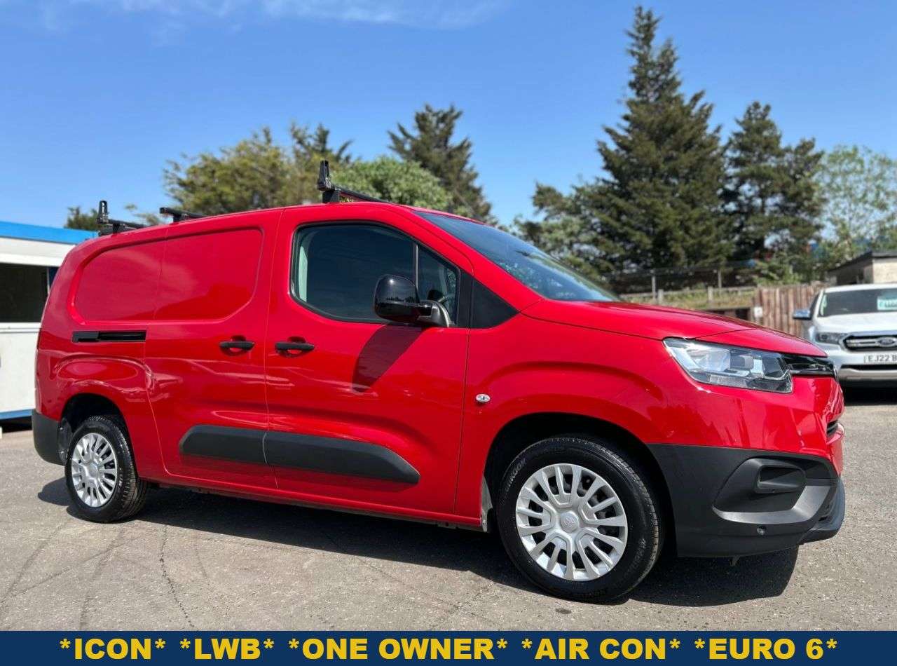 A 2023 TOYOTA PROACE CITY 1.5BlueHDi ICON P/V 6dr LWB ONE OWNER, 2 TOYOTA SERVICES A 2023 TOYOTA PROACE CITY 1.5BlueHDi ICON P/V 6dr LWB ONE OWNER, 2 TOYOTA SERVICES