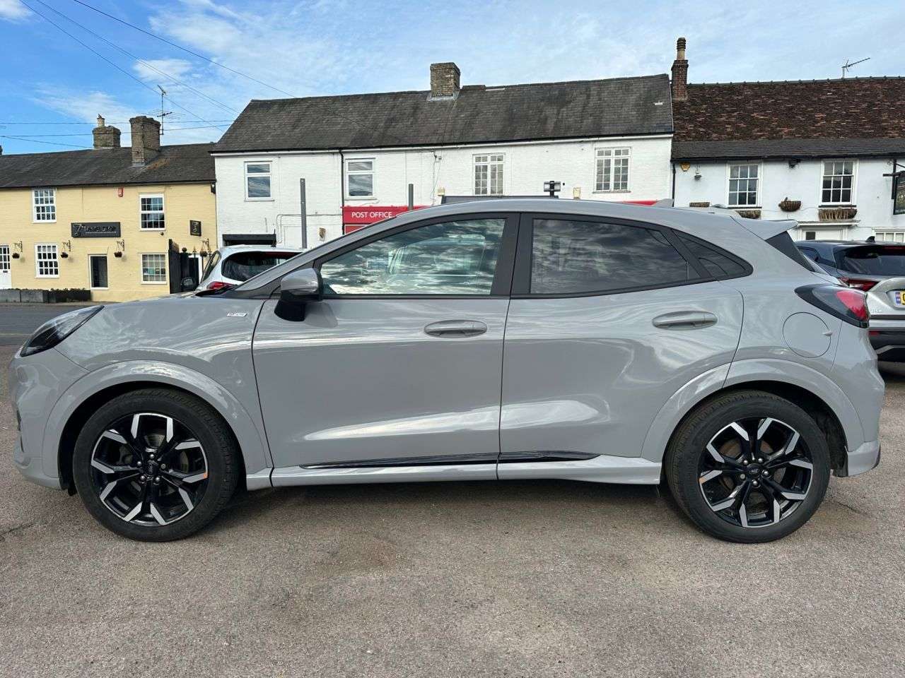 A 2023 FORD PUMA 1.0T ECOBOOST MHEV ST-LINE X SUV 5dr PETROL HYBRID MANUAL EURO 6 (s/s) (125 A 2023 FORD PUMA 1.0T ECOBOOST MHEV ST-LINE X SUV 5dr PETROL HYBRID MANUAL EURO 6 (s/s) (125