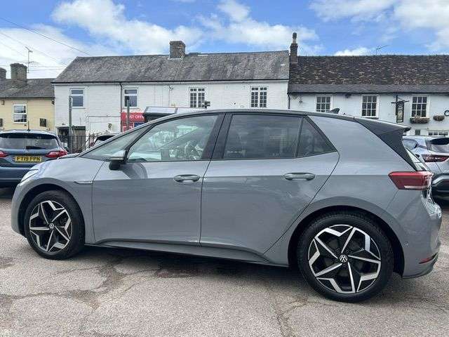 2023 VOLKSWAGEN ID.3 2023 VOLKSWAGEN ID.3