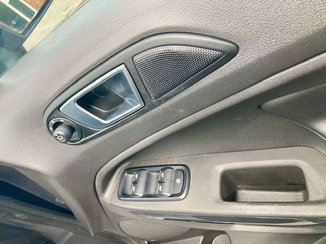 2015 FORD ECOSPORT 2015 FORD ECOSPORT