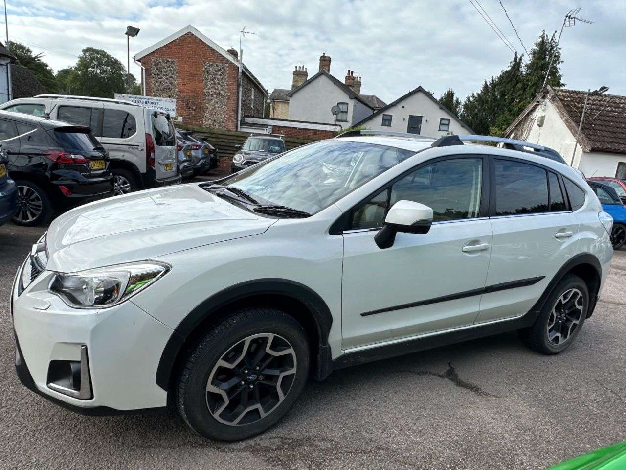 A 2017 SUBARU XV 2.0D SE PREMIUM SUV 5dr DIESEL MANUAL 4WD EURO 6 (147 ps) A 2017 SUBARU XV 2.0D SE PREMIUM SUV 5dr DIESEL MANUAL 4WD EURO 6 (147 ps)