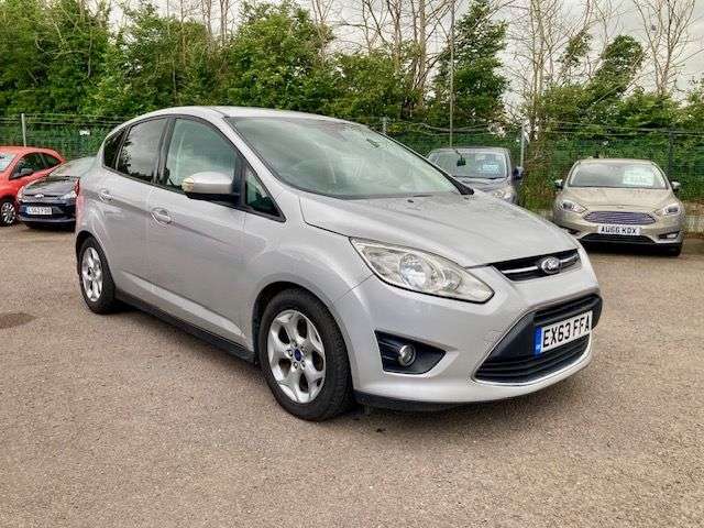 A 2013 FORD C-MAX 1.0T ECOBOOST ZETEC MPV 5dr PETROL MANUAL (s/s) (125 ps) NEW WETBELT, MOT A A 2013 FORD C-MAX 1.0T ECOBOOST ZETEC MPV 5dr PETROL MANUAL (s/s) (125 ps) NEW WETBELT, MOT A