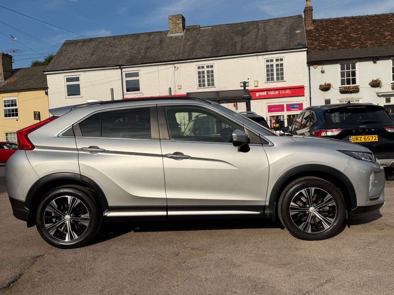 A 2018 MITSUBISHI ECLIPSE CROSS 1.5T 3 SUV 5dr PETROL MANUAL EURO 6 (s/s) (163 ps) A 2018 MITSUBISHI ECLIPSE CROSS 1.5T 3 SUV 5dr PETROL MANUAL EURO 6 (s/s) (163 ps)