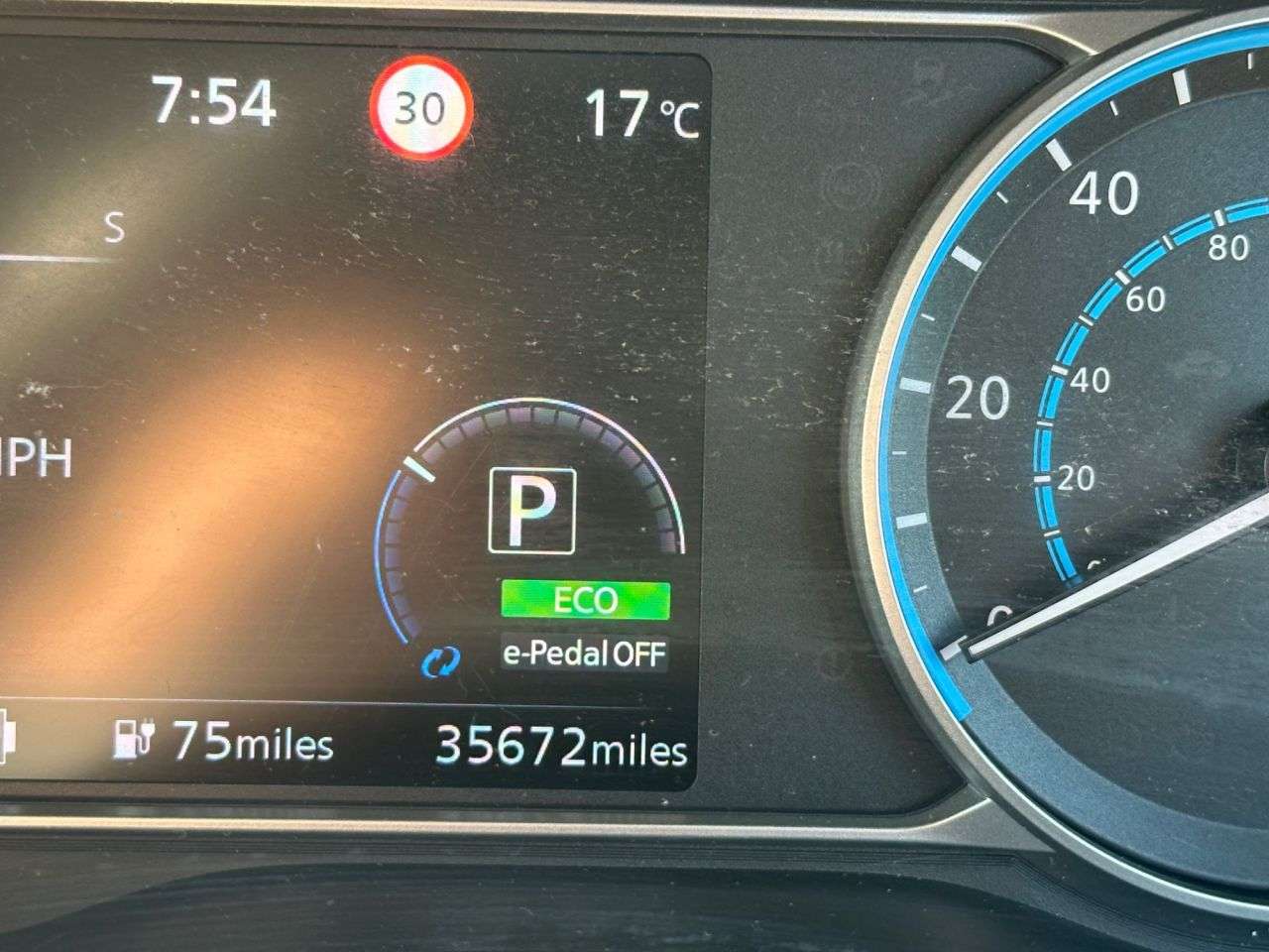 2023 NISSAN LEAF 2023 NISSAN LEAF