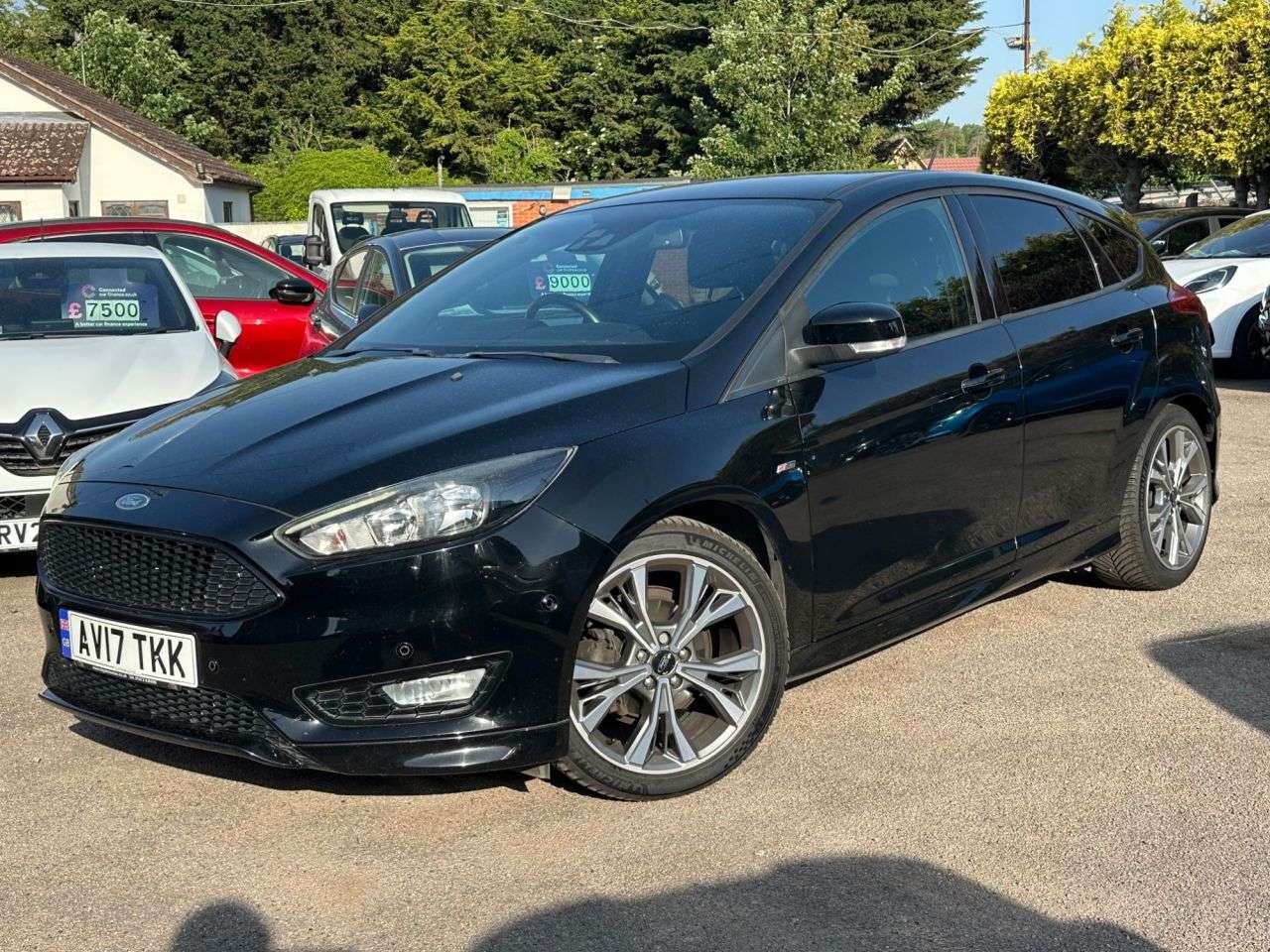 A 2017 FORD FOCUS 1.5 TDCi ST-LINE HATCHBACK 5dr DIESEL AUTOMATIC POWERSHIFT EURO 6 (s/s) (12 A 2017 FORD FOCUS 1.5 TDCi ST-LINE HATCHBACK 5dr DIESEL AUTOMATIC POWERSHIFT EURO 6 (s/s) (12