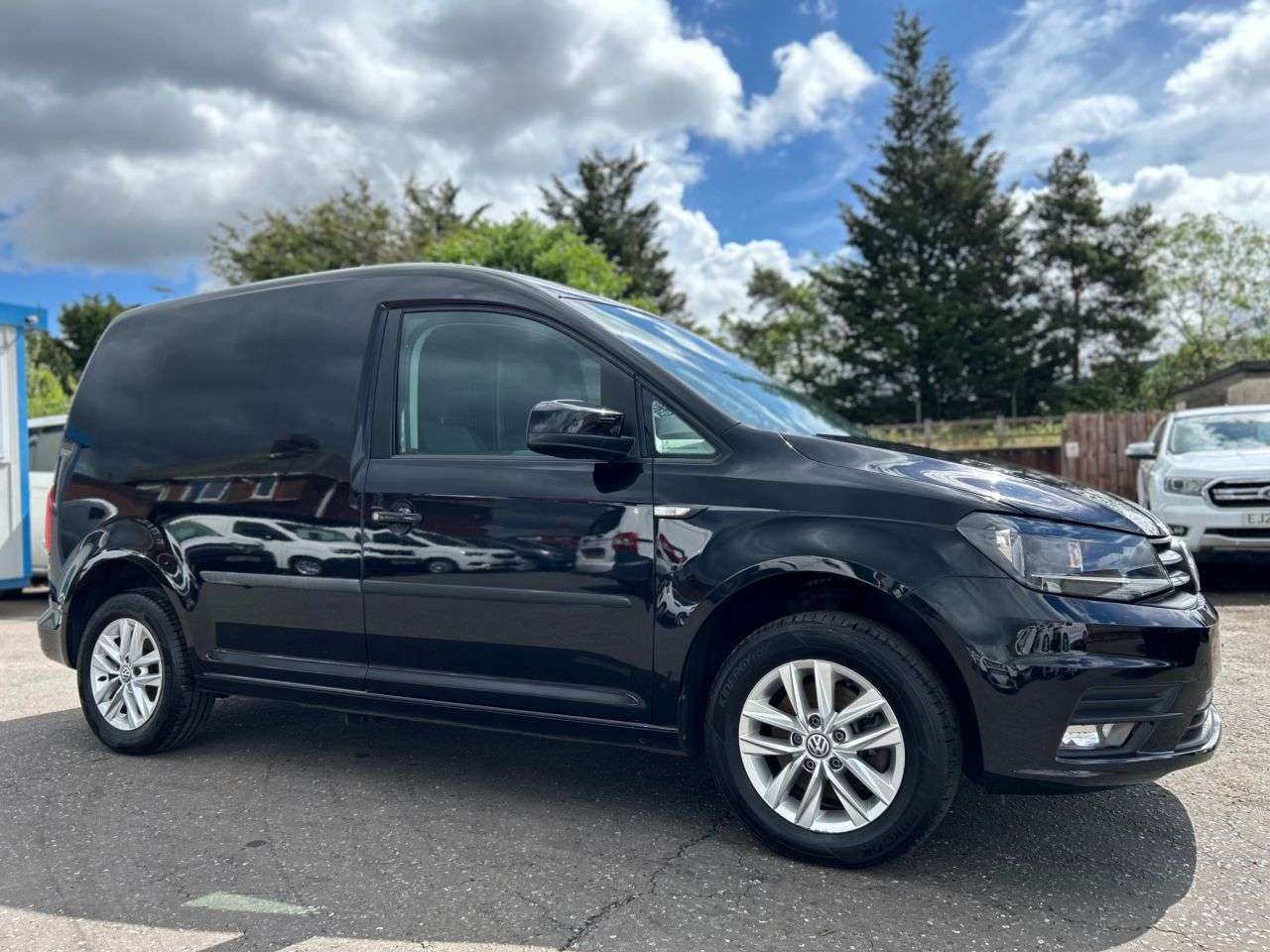 A 2020 VOLKSWAGEN CADDY 2.0TDI C20 HIGHLINE P/V 5dr SWB FINE EXAMPLE, 7 SERVICES CAMBELT REPLACED - A 2020 VOLKSWAGEN CADDY 2.0TDI C20 HIGHLINE P/V 5dr SWB FINE EXAMPLE, 7 SERVICES CAMBELT REPLACED -