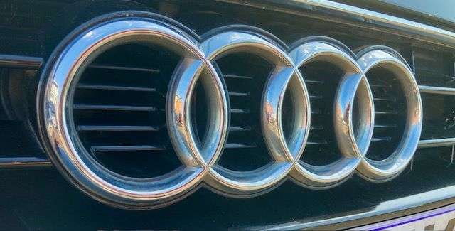 2011 AUDI TT 2011 AUDI TT