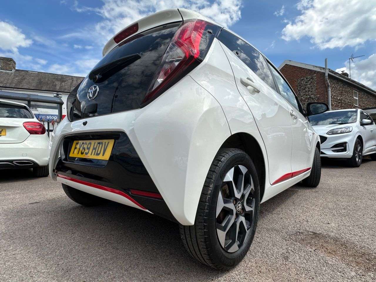 2019 TOYOTA AYGO 2019 TOYOTA AYGO