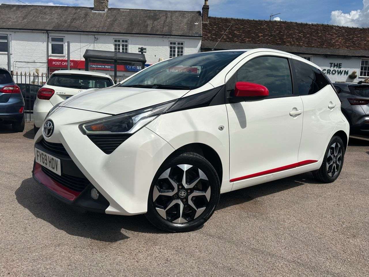 2019 TOYOTA AYGO 2019 TOYOTA AYGO