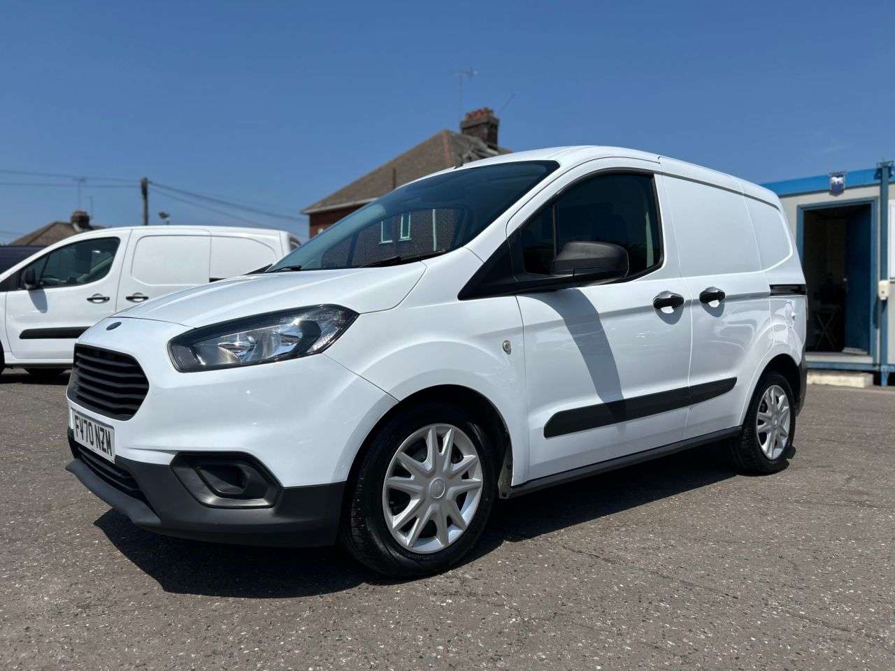 A 2020 FORD TRANSIT COURIER 1.5TDCi TREND P/V 5dr SWB ONE OWNER, 2 SERVICES A 2020 FORD TRANSIT COURIER 1.5TDCi TREND P/V 5dr SWB ONE OWNER, 2 SERVICES