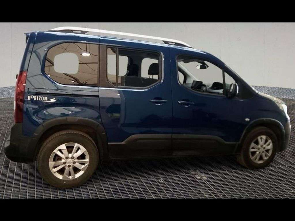 A 2021 PEUGEOT RIFTER 1.5 BLUEHDI ALLURE WAV MPV 5dr DIESEL MANUAL EURO 6 (100 ps) WHEELCHAIR ACC A 2021 PEUGEOT RIFTER 1.5 BLUEHDI ALLURE WAV MPV 5dr DIESEL MANUAL EURO 6 (100 ps) WHEELCHAIR ACC