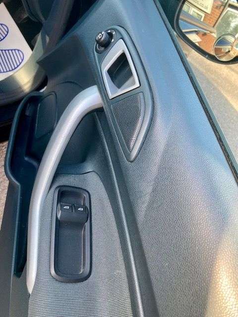 2012 FORD FIESTA 2012 FORD FIESTA