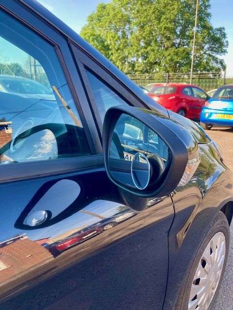 2012 FORD FIESTA 2012 FORD FIESTA