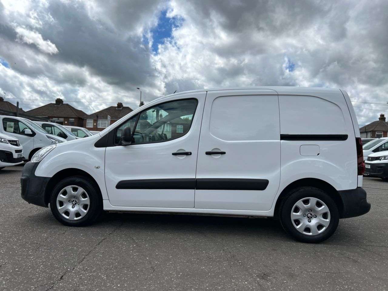 2018 PEUGEOT PARTNER 2018 PEUGEOT PARTNER