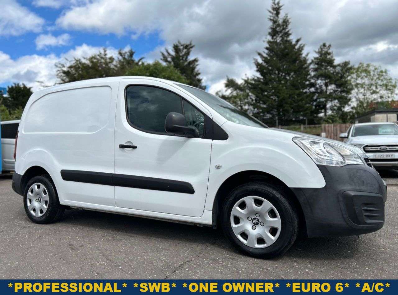 A 2018 PEUGEOT PARTNER 1.6BlueHDi 850 PROFESSIONAL P/V 5dr L1 ONE OWNER, 5 SERVICES A 2018 PEUGEOT PARTNER 1.6BlueHDi 850 PROFESSIONAL P/V 5dr L1 ONE OWNER, 5 SERVICES