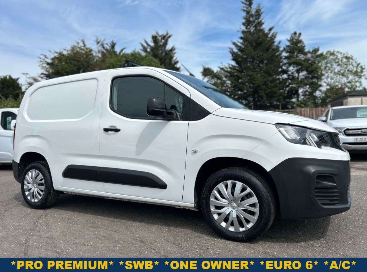 A 2022 PEUGEOT PARTNER 1.5BlueHDi 1000 PROFESSIONAL PREMIUM P/V 5dr SWB ONE OWNER, 3 SERVICES A 2022 PEUGEOT PARTNER 1.5BlueHDi 1000 PROFESSIONAL PREMIUM P/V 5dr SWB ONE OWNER, 3 SERVICES