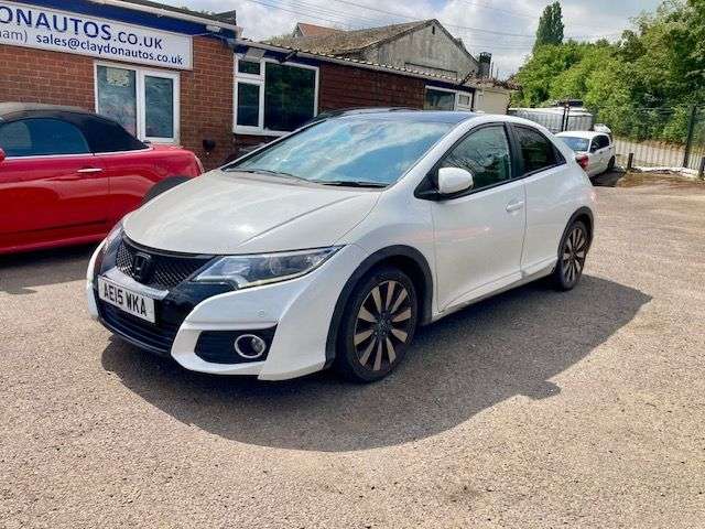 A 2015 HONDA CIVIC 1.8 i-VTEC SR HATCHBACK 5dr PETROL MANUAL EURO 6 (s/s) (142 ps) A 2015 HONDA CIVIC 1.8 i-VTEC SR HATCHBACK 5dr PETROL MANUAL EURO 6 (s/s) (142 ps)