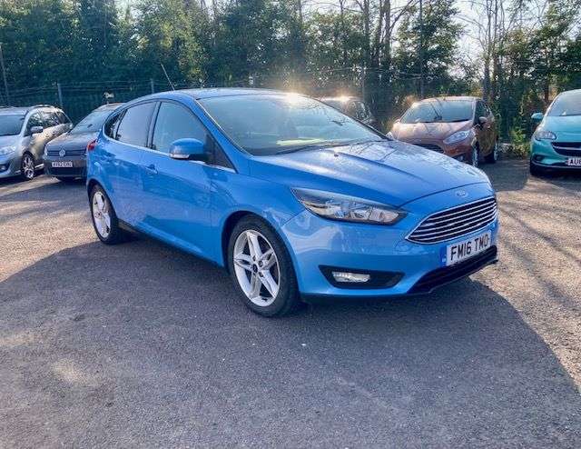 A 2016 FORD FOCUS 1.5 TDCi ZETEC HATCHBACK 5dr DIESEL MANUAL EURO 6 (s/s) NEW TIMING BELT AND A 2016 FORD FOCUS 1.5 TDCi ZETEC HATCHBACK 5dr DIESEL MANUAL EURO 6 (s/s) NEW TIMING BELT AND