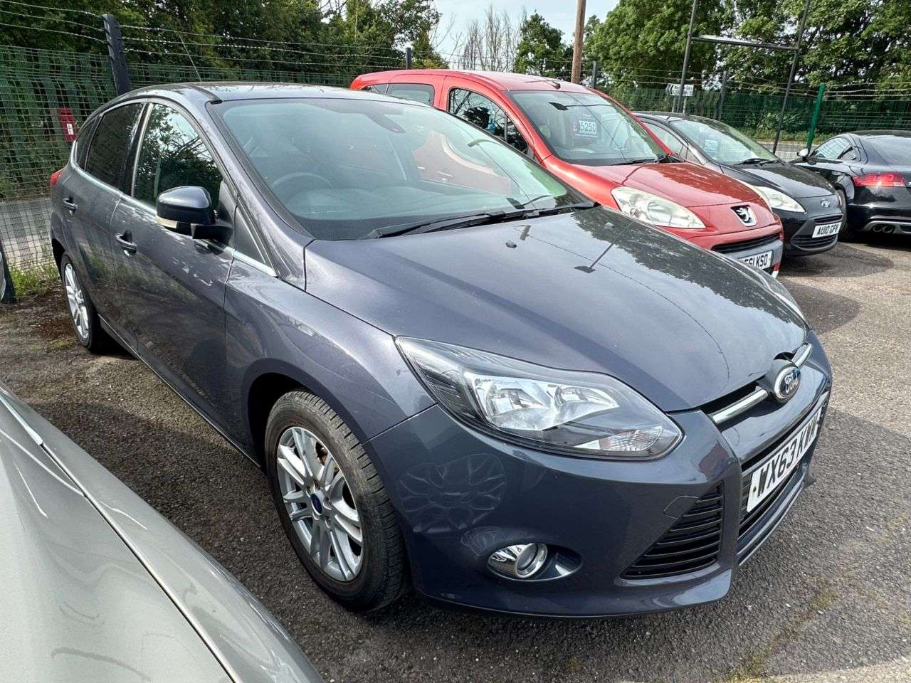 A 2013 FORD FOCUS TITANIUM A 2013 FORD FOCUS TITANIUM