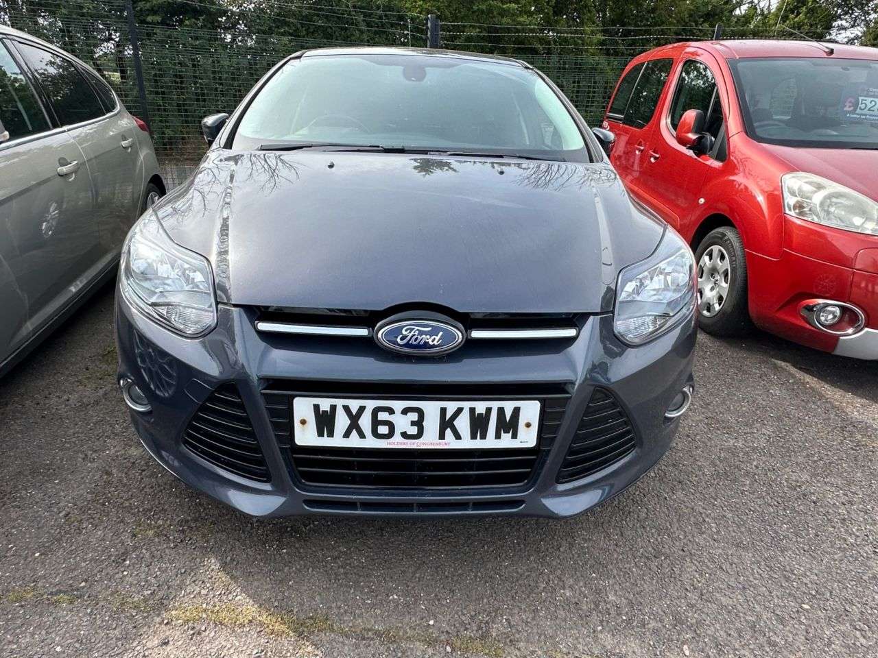 A 2013 FORD FOCUS TITANIUM A 2013 FORD FOCUS TITANIUM
