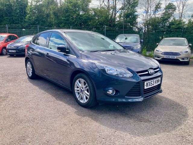 A 2013 FORD FOCUS TITANIUM A 2013 FORD FOCUS TITANIUM