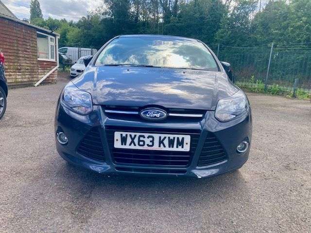 A 2013 FORD FOCUS TITANIUM A 2013 FORD FOCUS TITANIUM