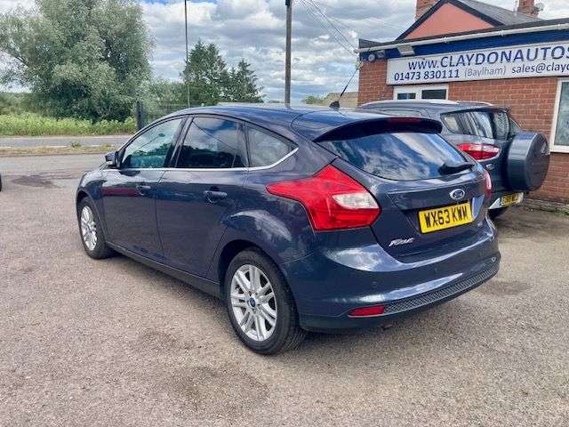 A 2013 FORD FOCUS TITANIUM A 2013 FORD FOCUS TITANIUM
