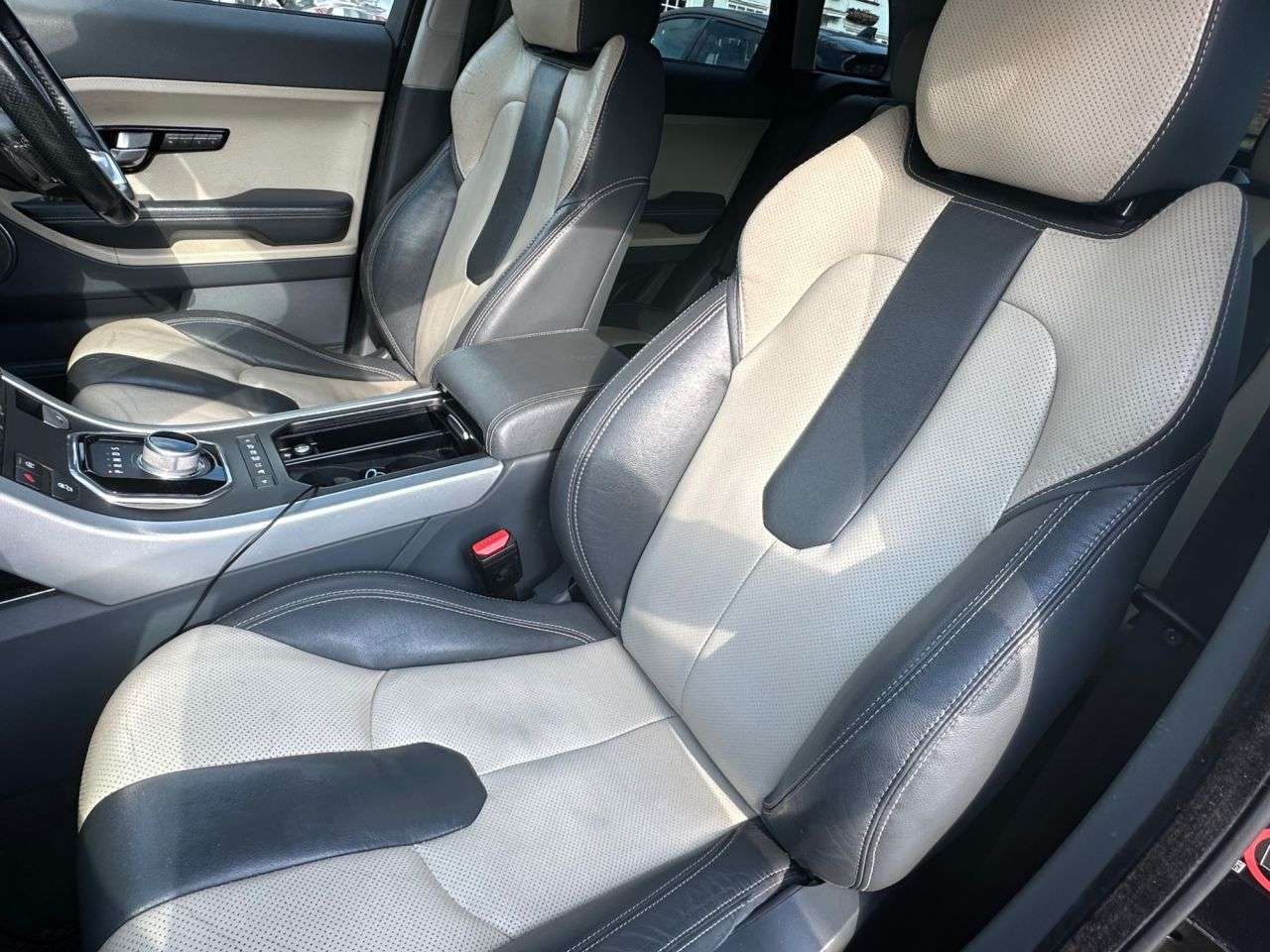 2015 LAND ROVER RANGE ROVER EVOQUE 2015 LAND ROVER RANGE ROVER EVOQUE