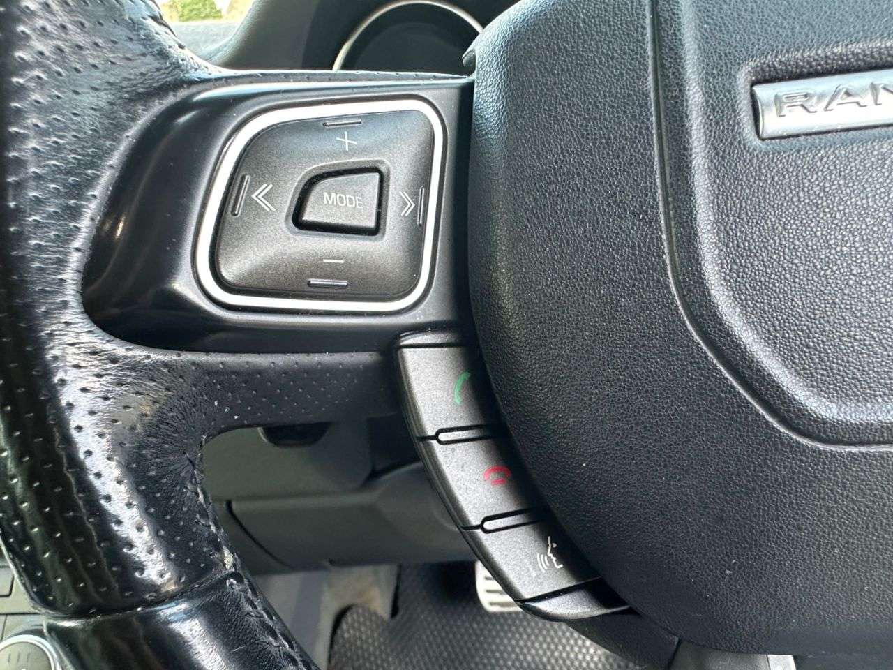 2015 LAND ROVER RANGE ROVER EVOQUE 2015 LAND ROVER RANGE ROVER EVOQUE