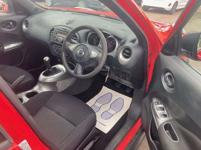 A 2015 NISSAN JUKE 1.6 VISIA SUV 5dr PETROL MANUAL EURO 6 A 2015 NISSAN JUKE 1.6 VISIA SUV 5dr PETROL MANUAL EURO 6