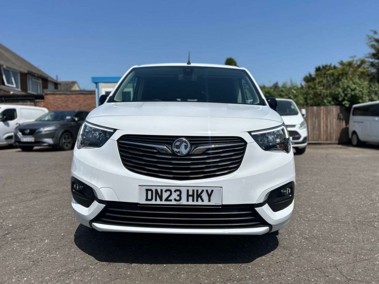 A 2023 VAUXHALL COMBO 1.5D Turbo 2300 PRO P/V 6dr L2H1 FINE EXAMPLE, 2 SERVICES A 2023 VAUXHALL COMBO 1.5D Turbo 2300 PRO P/V 6dr L2H1 FINE EXAMPLE, 2 SERVICES