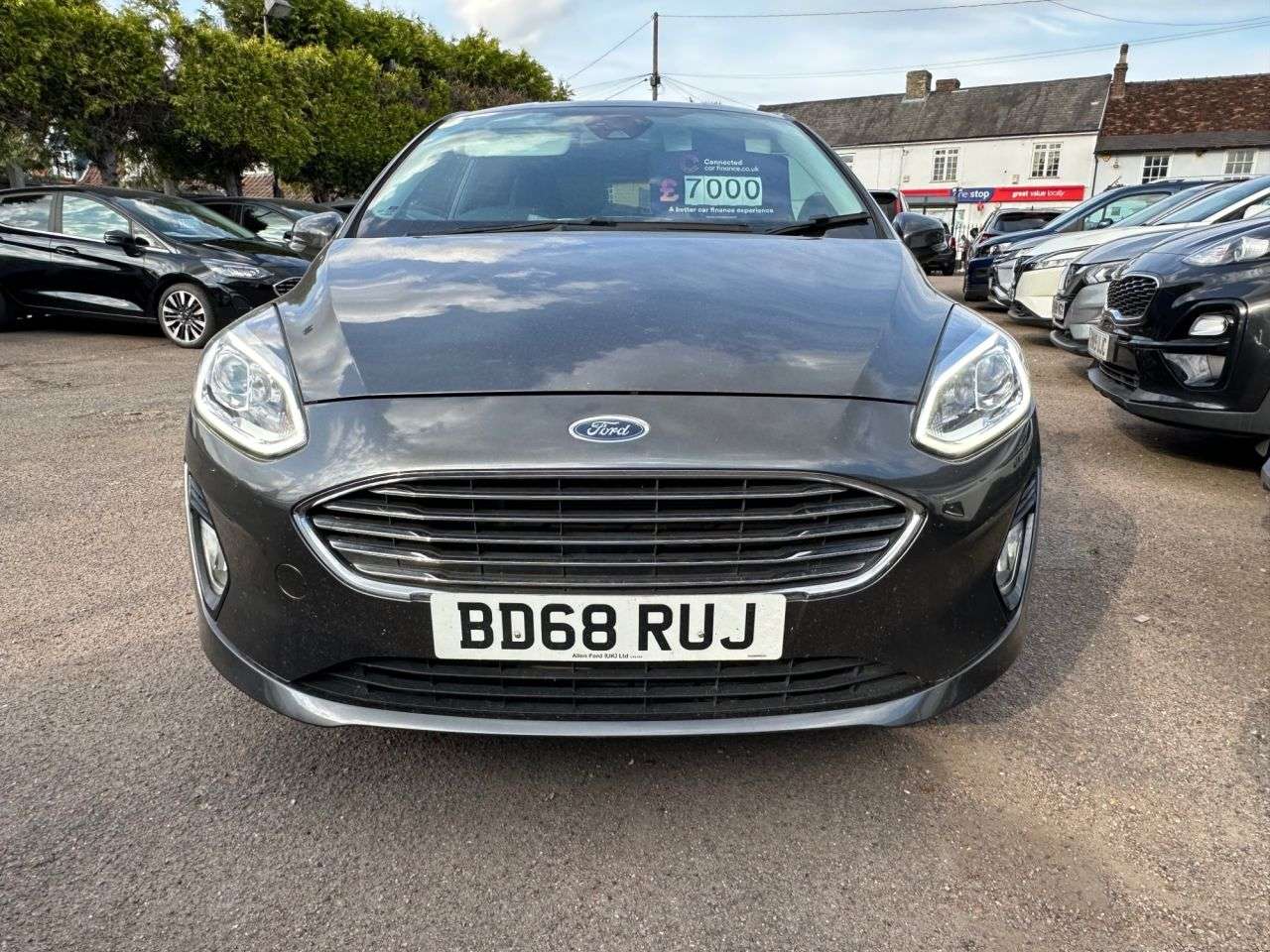 A 2018 FORD FIESTA 1.1 Ti-VCT ZETEC 3dr PETROL MANUAL EURO 6 (s/s) (85 ps) A 2018 FORD FIESTA 1.1 Ti-VCT ZETEC 3dr PETROL MANUAL EURO 6 (s/s) (85 ps)