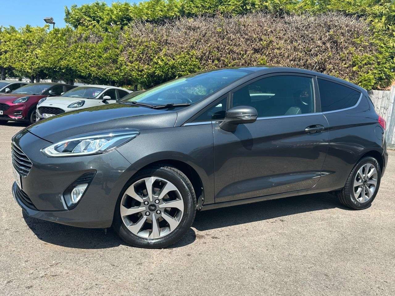 A 2018 FORD FIESTA 1.1 Ti-VCT ZETEC 3dr PETROL MANUAL EURO 6 (s/s) (85 ps) A 2018 FORD FIESTA 1.1 Ti-VCT ZETEC 3dr PETROL MANUAL EURO 6 (s/s) (85 ps)