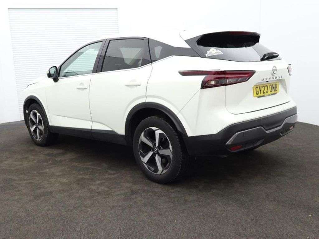 A 2023 NISSAN QASHQAI 1.3 DIG-T MHEV N-CONNECTA SUV 5dr PETROL MANUAL EURO 6 (s/s) (140 ps) DUE I A 2023 NISSAN QASHQAI 1.3 DIG-T MHEV N-CONNECTA SUV 5dr PETROL MANUAL EURO 6 (s/s) (140 ps) DUE I