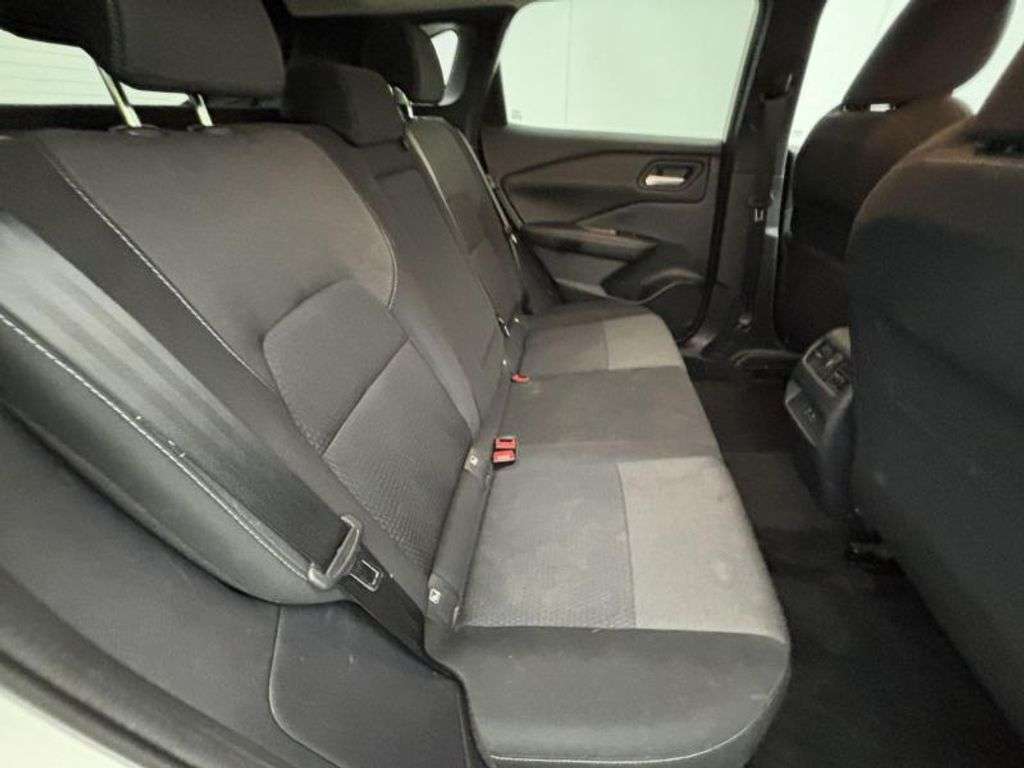 A 2023 NISSAN QASHQAI 1.3 DIG-T MHEV N-CONNECTA SUV 5dr PETROL MANUAL EURO 6 (s/s) (140 ps) DUE I A 2023 NISSAN QASHQAI 1.3 DIG-T MHEV N-CONNECTA SUV 5dr PETROL MANUAL EURO 6 (s/s) (140 ps) DUE I