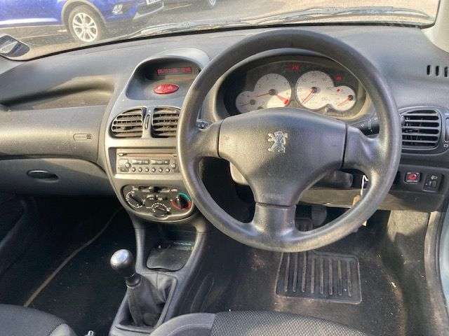 2006 PEUGEOT 206 2006 PEUGEOT 206