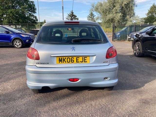 2006 PEUGEOT 206 2006 PEUGEOT 206