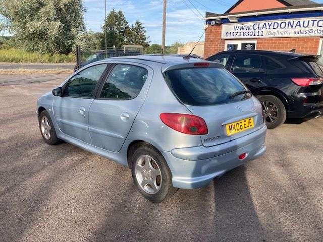 2006 PEUGEOT 206 2006 PEUGEOT 206