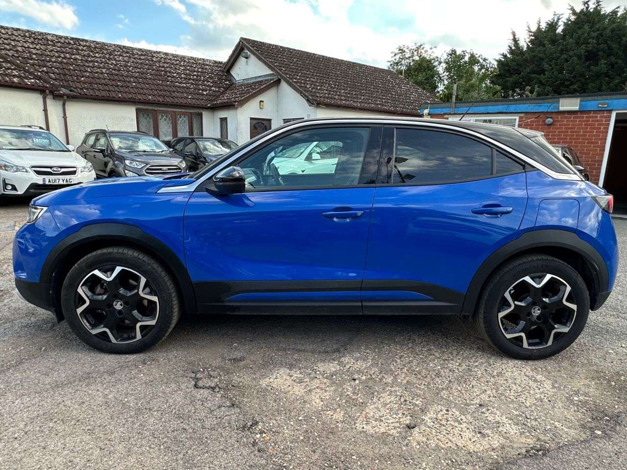 A 2023 VAUXHALL MOKKA ELECTRIC 50kWh ULTIMATE SUV 5dr ELECTRIC AUTOMATIC (136 ps) A 2023 VAUXHALL MOKKA ELECTRIC 50kWh ULTIMATE SUV 5dr ELECTRIC AUTOMATIC (136 ps)