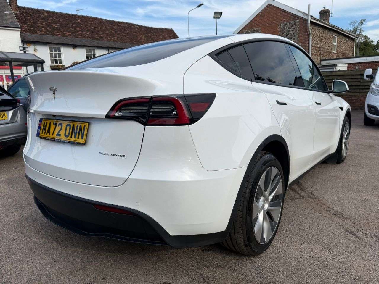 2022 TESLA MODEL Y 2022 TESLA MODEL Y