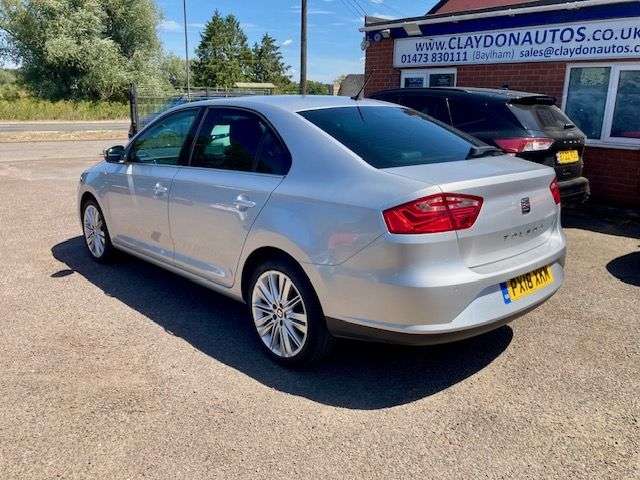 A 2018 SEAT TOLEDO 1.0 TSI XCELLENCE HATCHBACK 5dr PETROL MANUAL EURO 6 (s/s) (110 ps) WITH SE A 2018 SEAT TOLEDO 1.0 TSI XCELLENCE HATCHBACK 5dr PETROL MANUAL EURO 6 (s/s) (110 ps) WITH SE